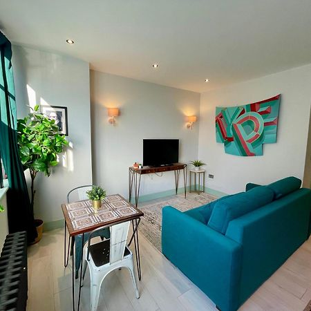 Cute 1-Bedroom Ground Apartment In Stoke Newington Londres Extérieur photo
